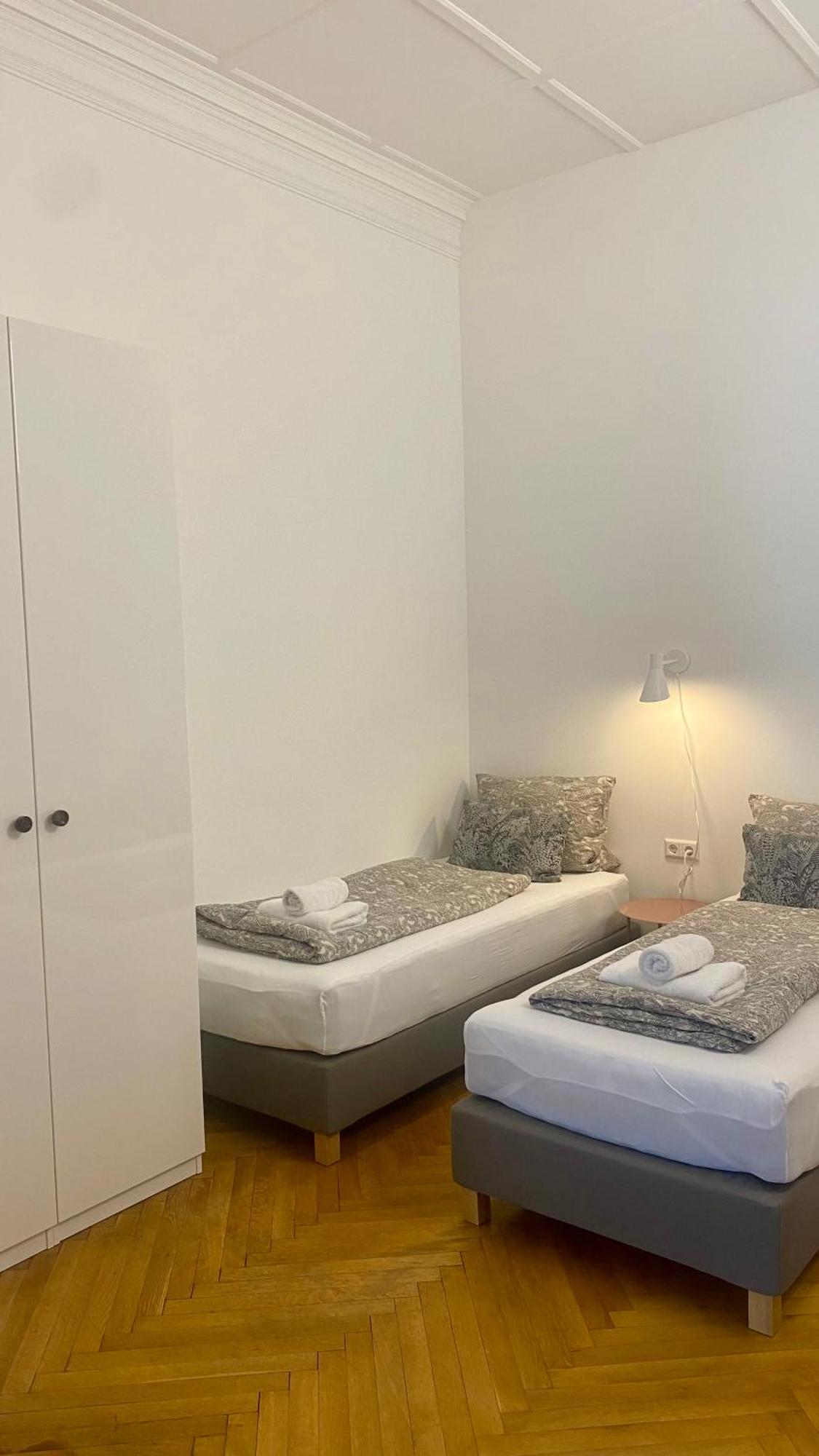 Bismarcks Berlin Apartment Luaran gambar